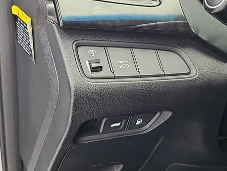 Hyundai Grandeur — photo 19
