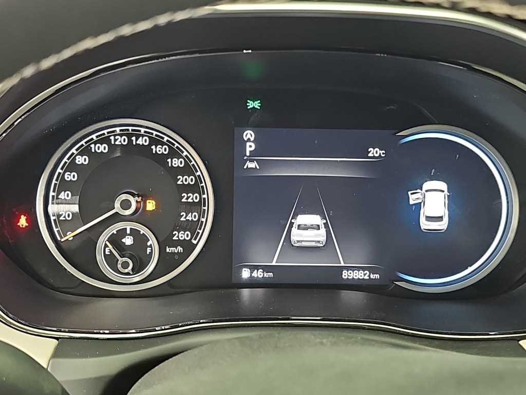 Genesis GV70 — photo 06