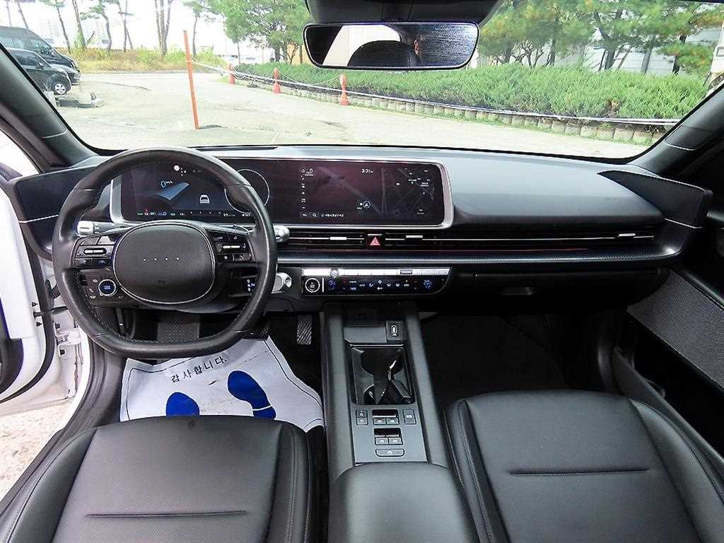 Hyundai Ioniq6 — photo 07