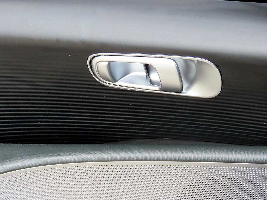 Hyundai Ioniq6 — photo 12