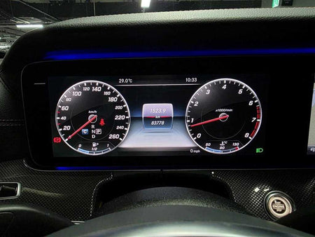 Mercedes-Benz E-Class — photo 06