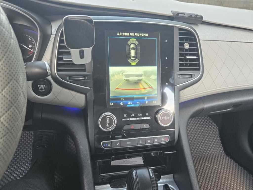 RENAULT SM6 — photo 06