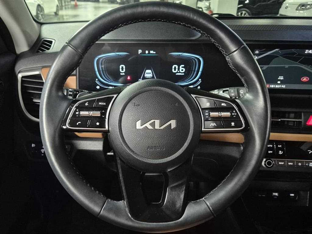 Kia Seltos — photo 11