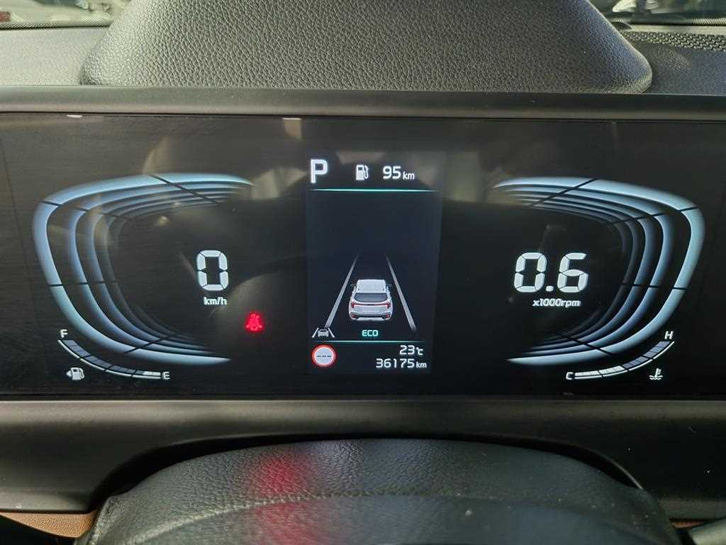 Kia Seltos — photo 12