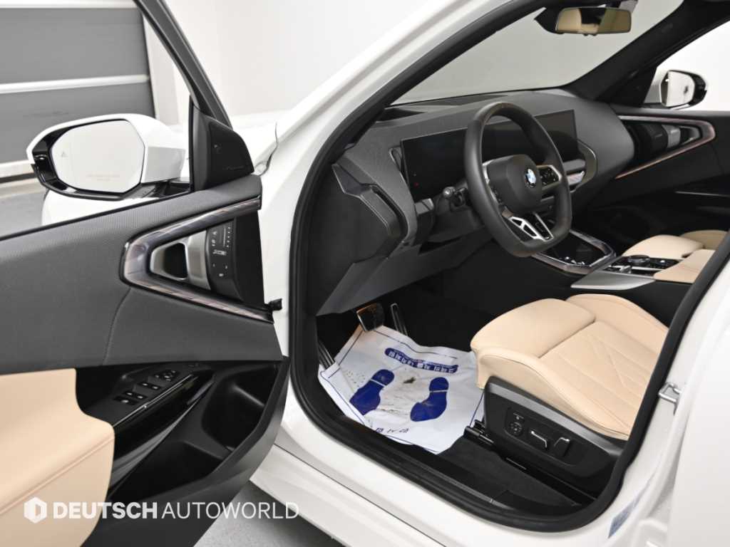 BMW X3 — photo 11