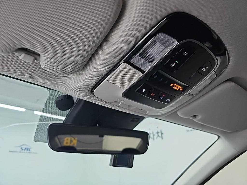 Hyundai Sonata — photo 16
