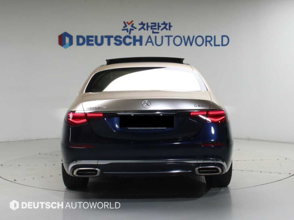 Mercedes-Benz S-Class — photo 04