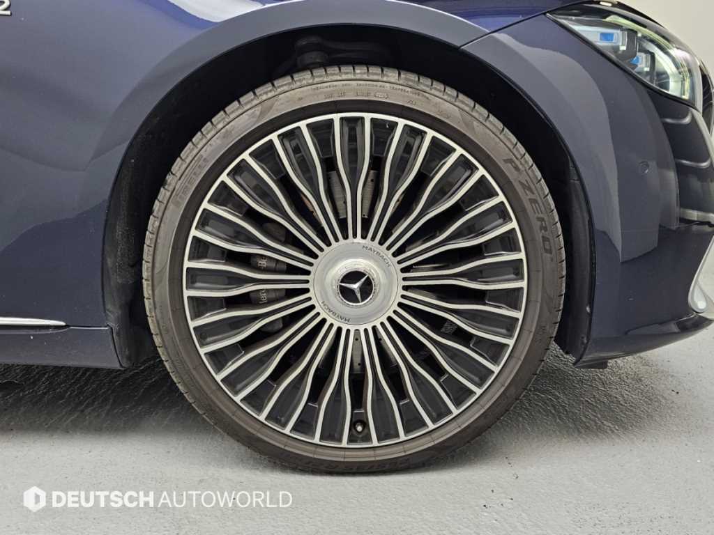 Mercedes-Benz S-Class — photo 05