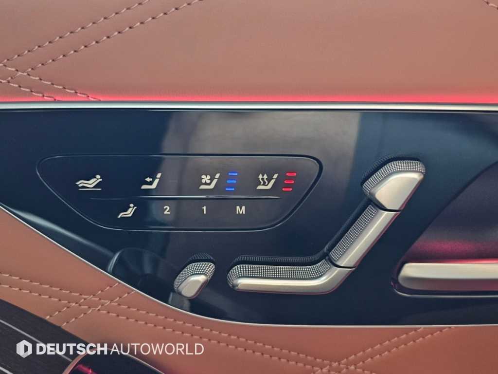 Mercedes-Benz S-Class — photo 16