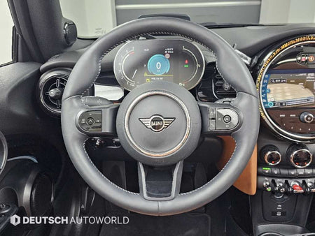 Mini Cooper Convertible — photo 13