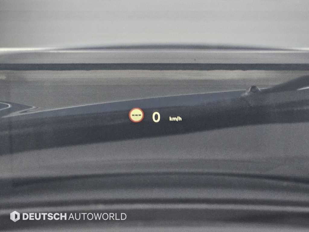 Mini Cooper Convertible — photo 17