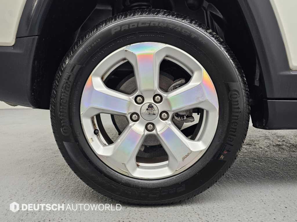Jeep Compass — photo 05