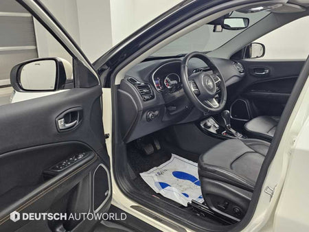Jeep Compass — photo 11