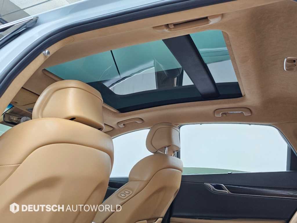 Genesis G80 — photo 18