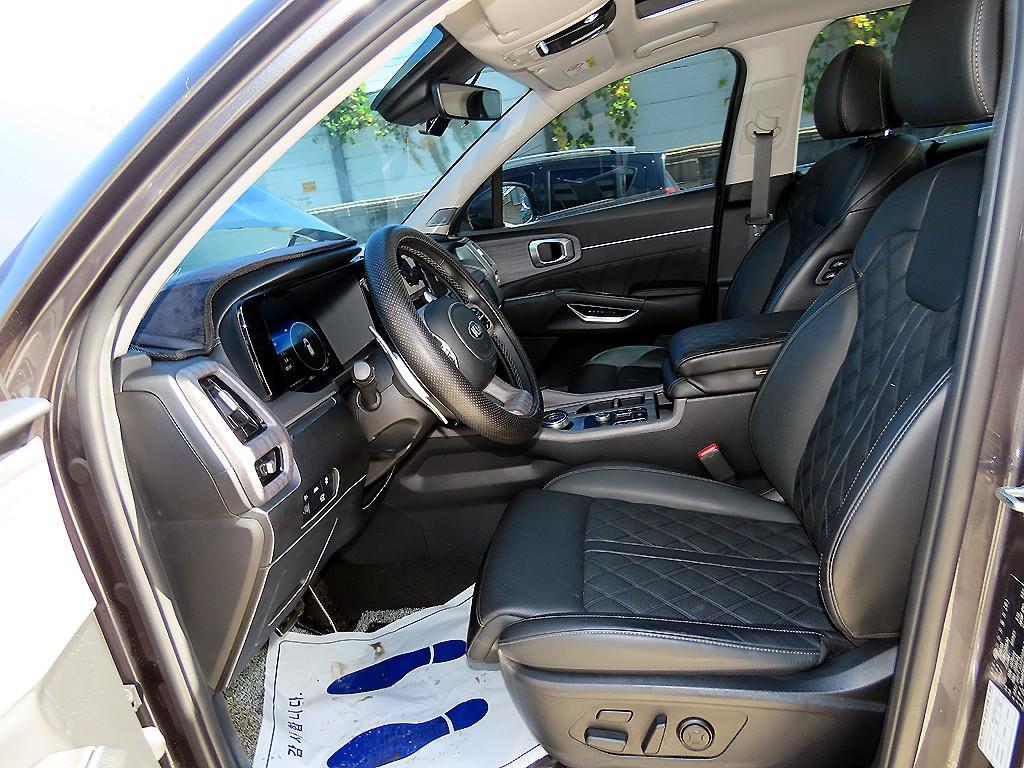 Kia Sorento — photo 05