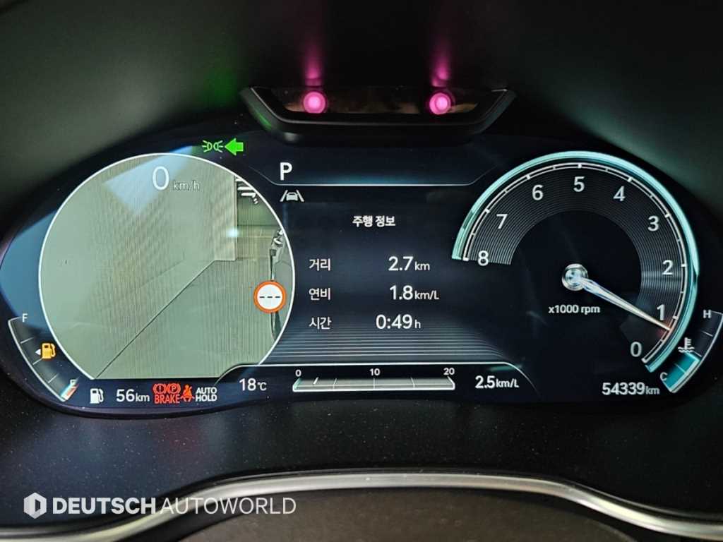 Genesis G80 — photo 08