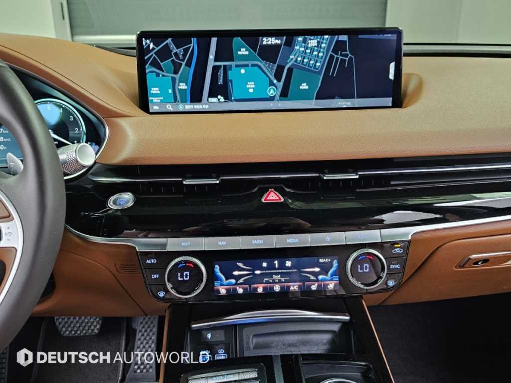 Genesis G80 — photo 14
