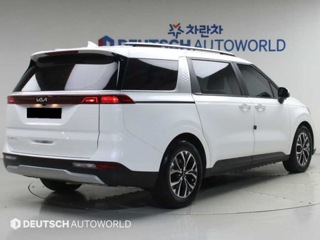 Kia Carnival — photo 03