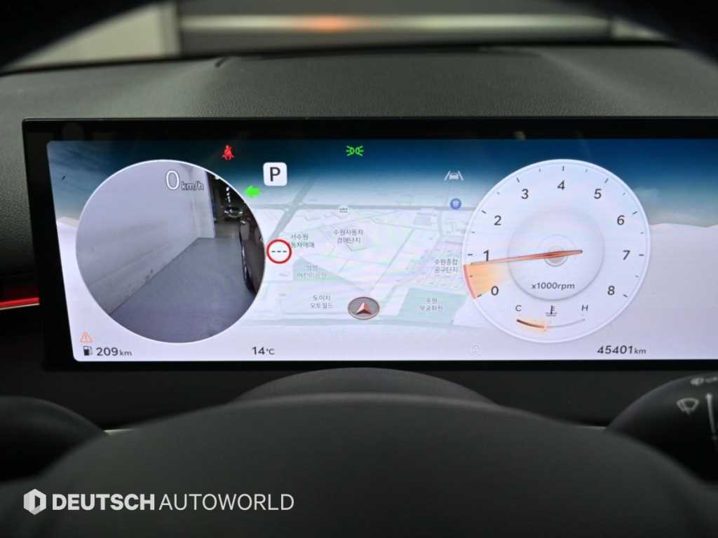 Genesis GV70 — photo 08