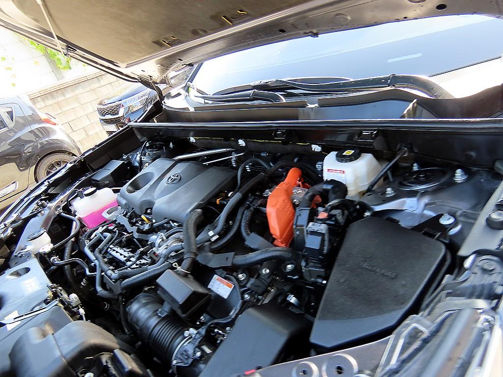 Toyota RAV4 — photo 19