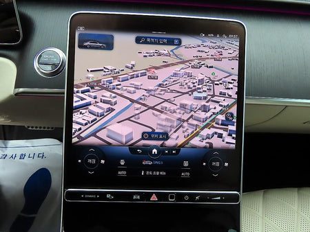 Mercedes-Benz S-Class — photo 13
