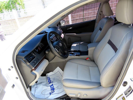 Toyota Camry — photo 05