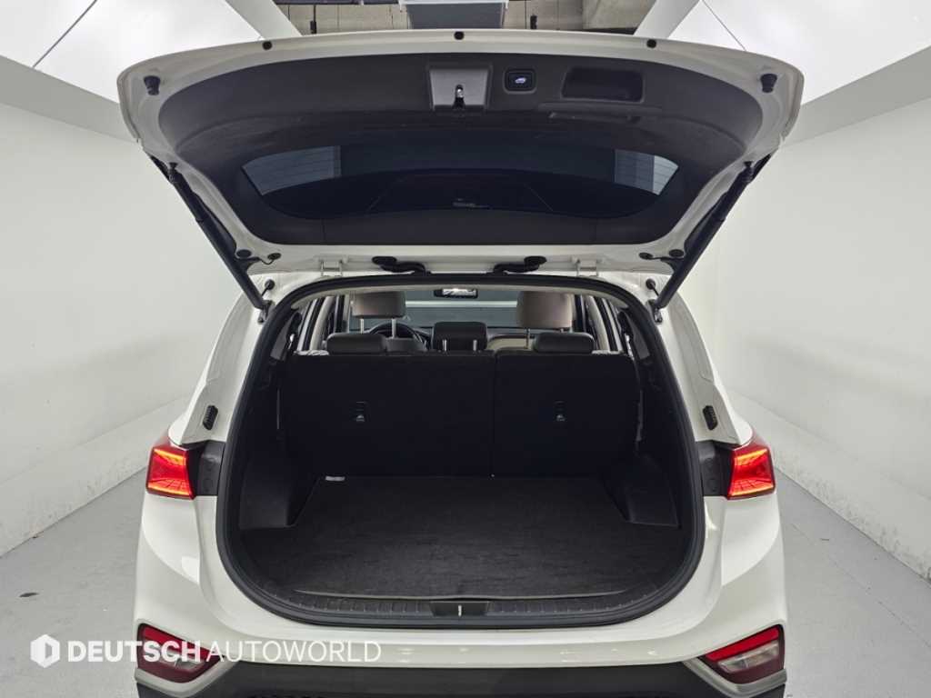 Hyundai Santafe — photo 19