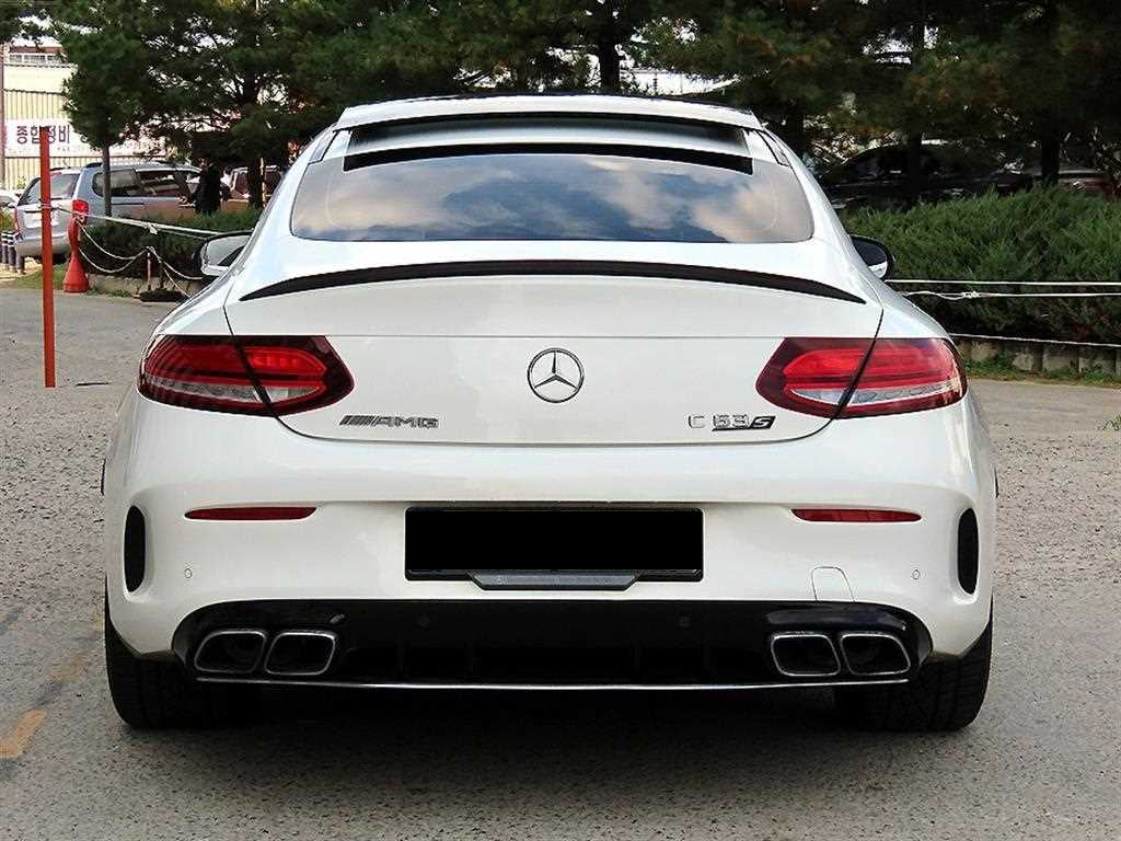 Mercedes-Benz C-Class — photo 04