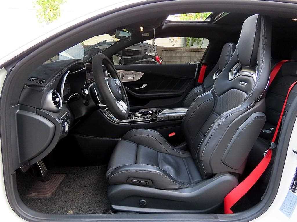 Mercedes-Benz C-Class — photo 05