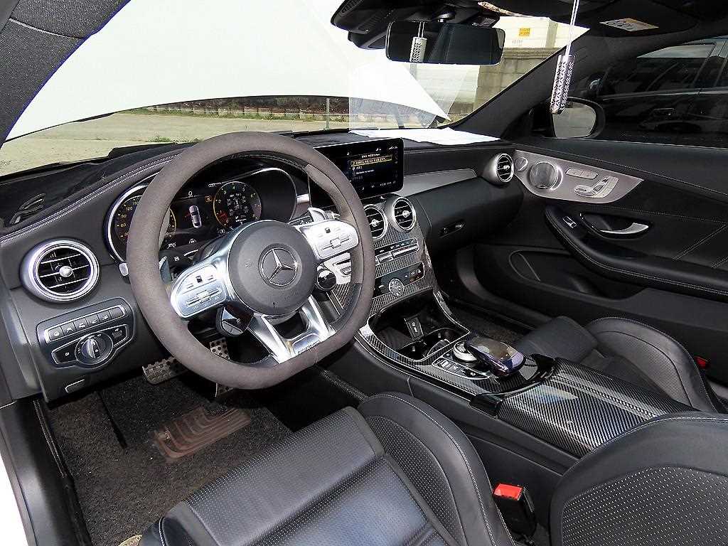 Mercedes-Benz C-Class — photo 07