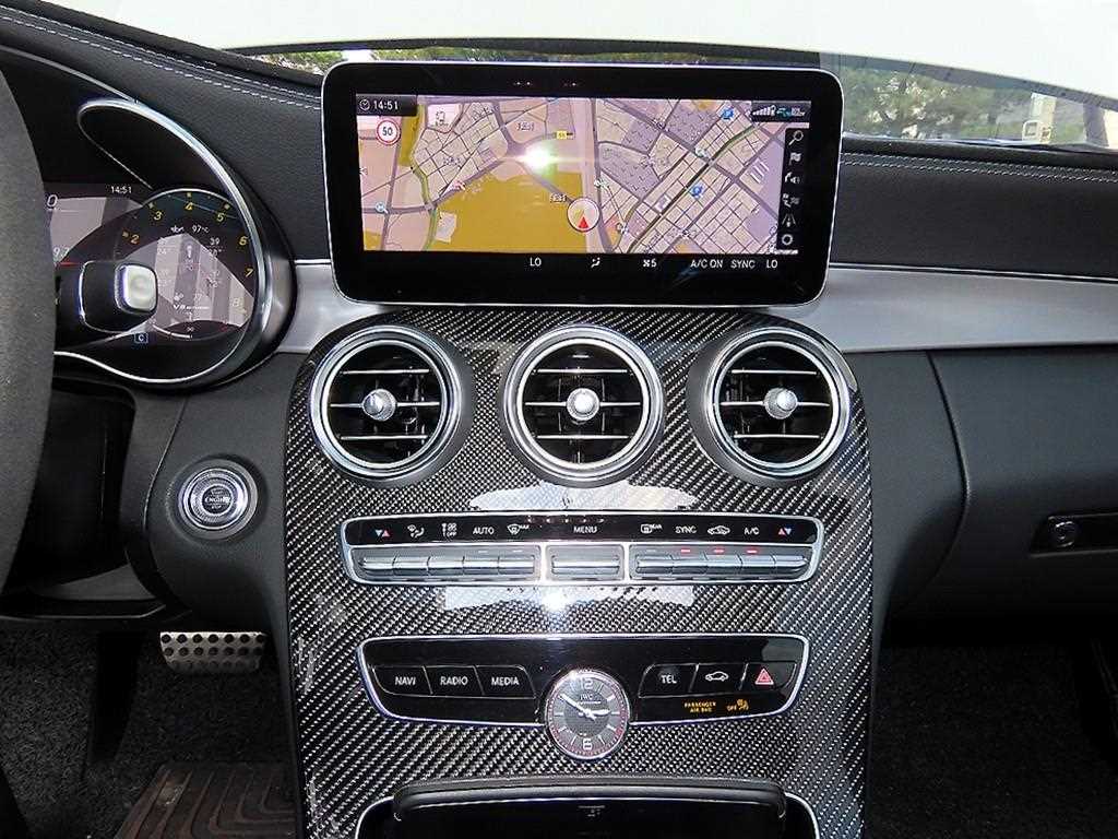 Mercedes-Benz C-Class — photo 15