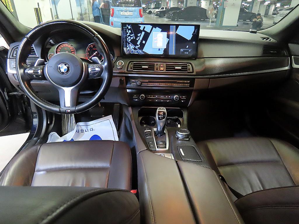 BMW 5-Series — photo 10