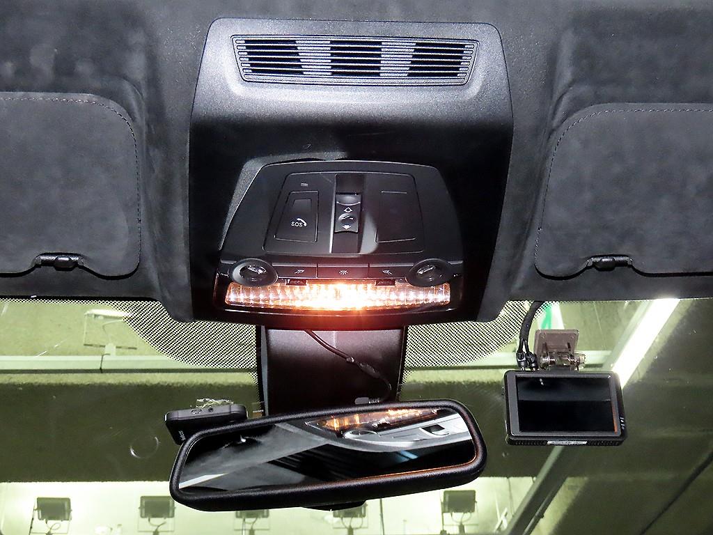 BMW 5-Series — photo 14