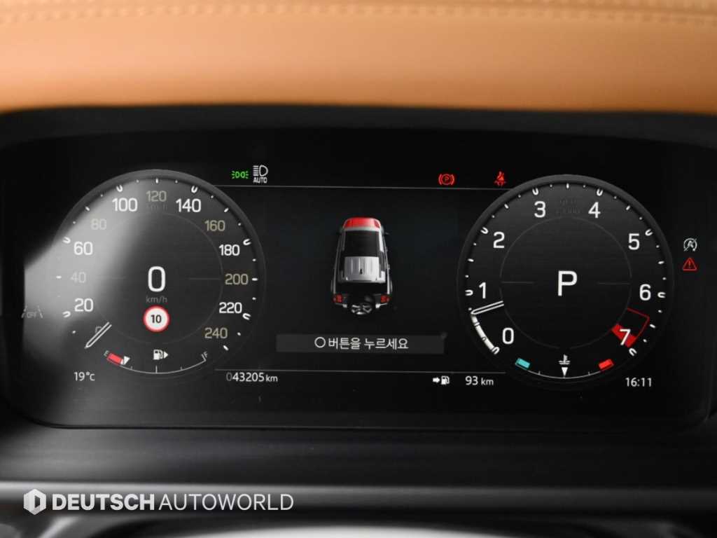 Land Rover Defender — photo 08
