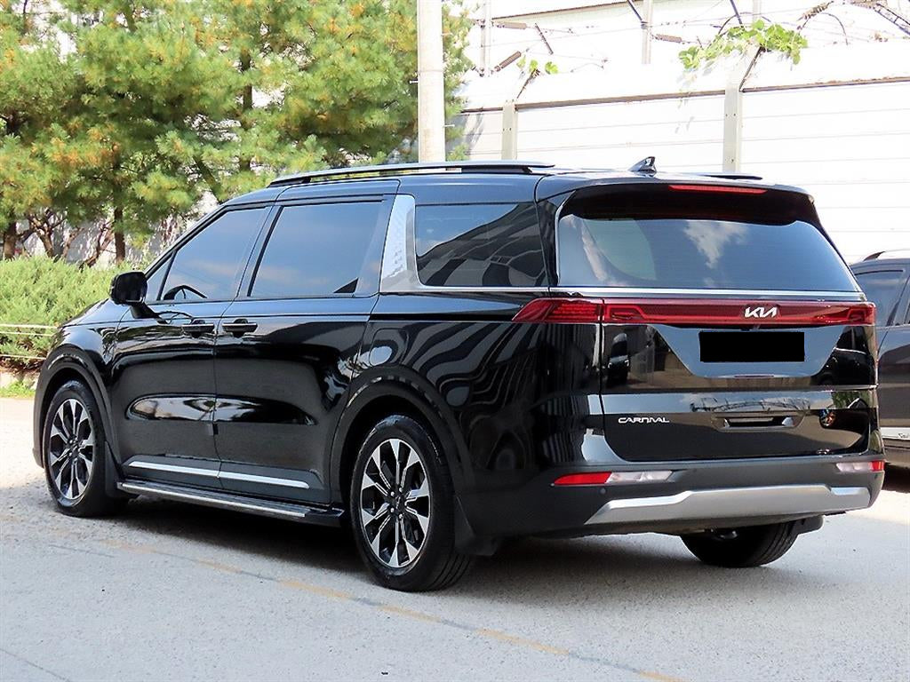 Kia Carnival — photo 03