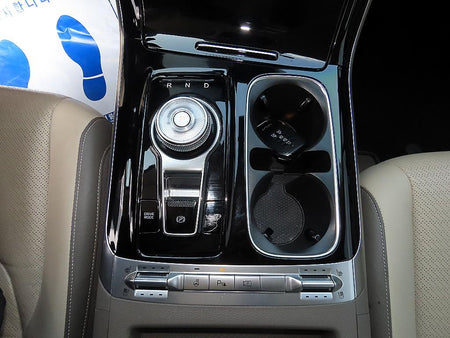 Kia Carnival — photo 11