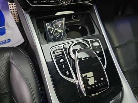 Mercedes-Benz G-Class — photo 17