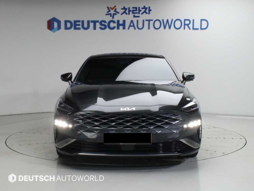 Kia K8 — photo 03