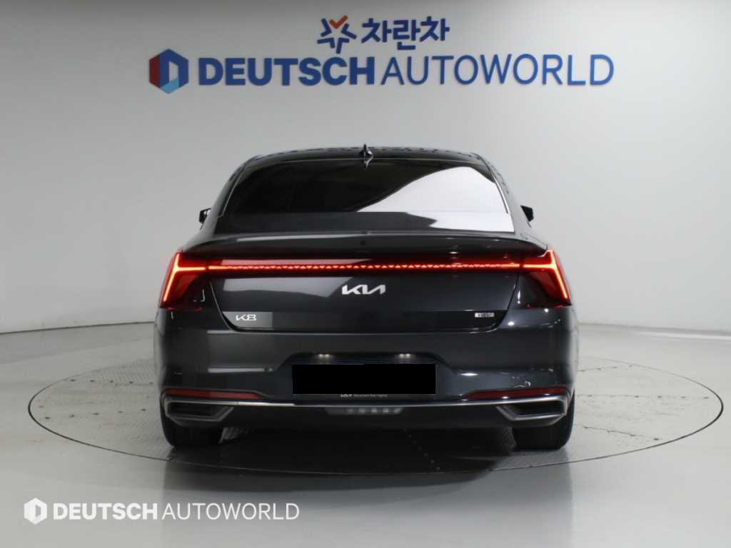 Kia K8 — photo 04