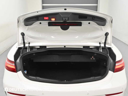 Mercedes-Benz E-Class — photo 18