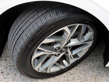 Hyundai Sonata — photo 20