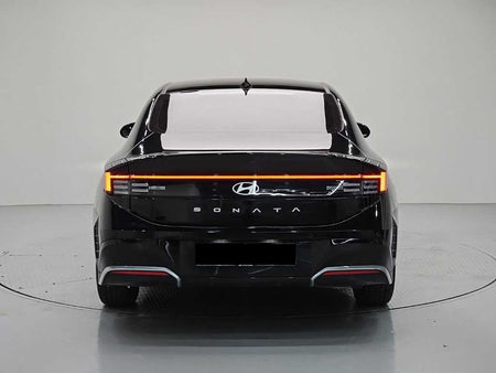 Hyundai Sonata — photo 04