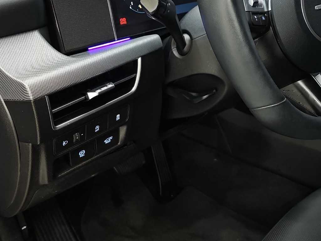 Hyundai Sonata — photo 16
