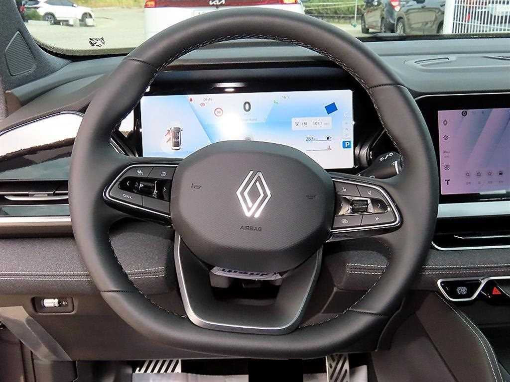 RENAULT Grand Koleos — photo 08