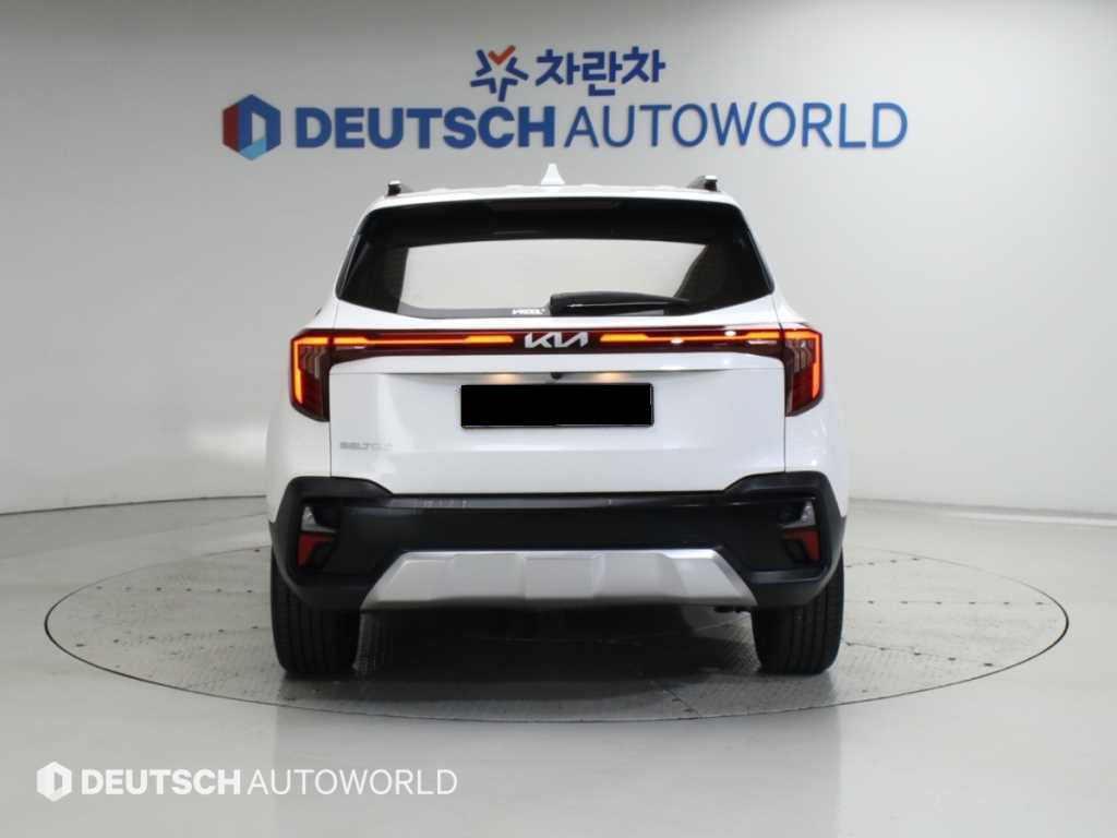 Kia Seltos — photo 03