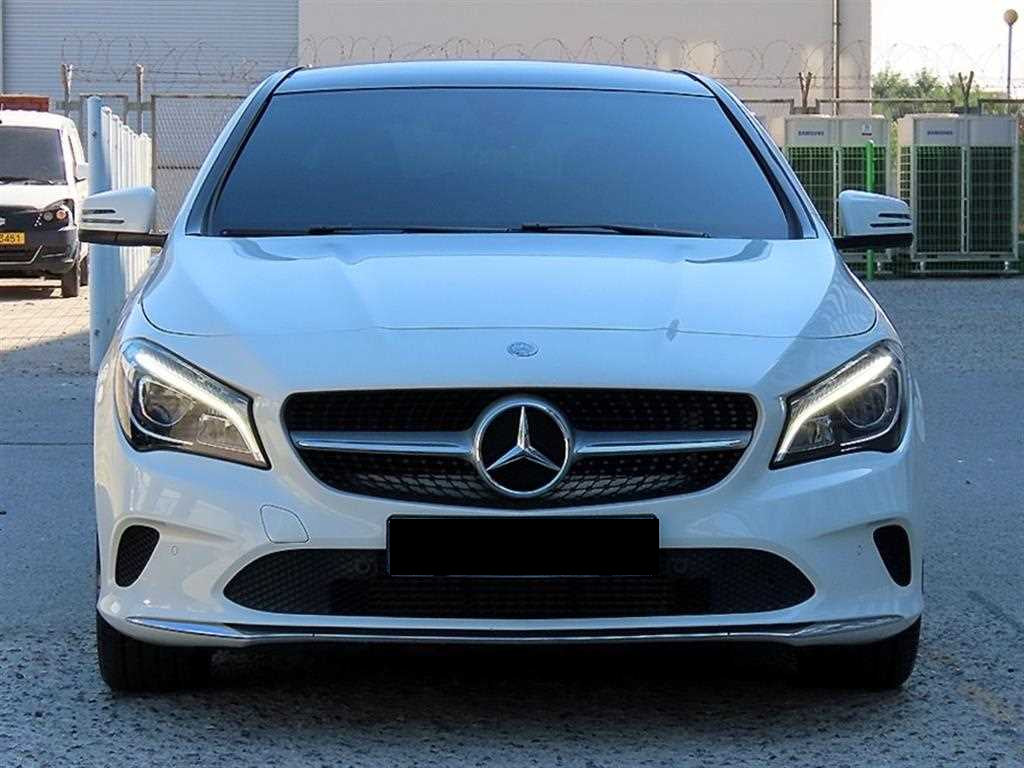 Mercedes-Benz CLA-Class — photo 01