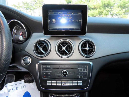 Mercedes-Benz CLA-Class — photo 14