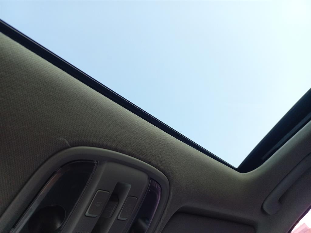 Kia Niro — photo 13