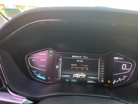 Kia Niro — photo 16