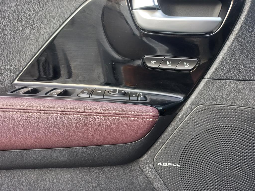 Kia Niro — photo 19